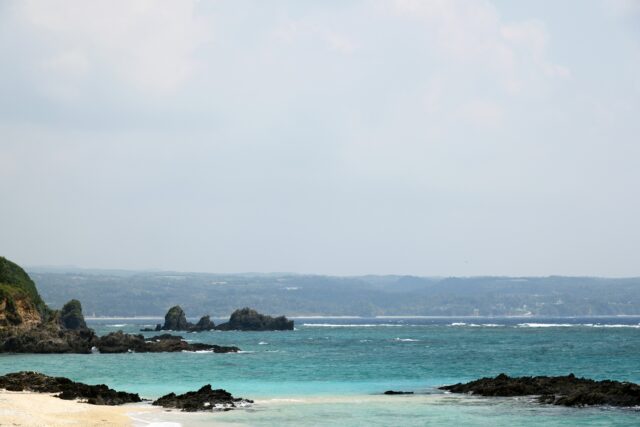 沖縄旅行で雨だったら何する？雨の日でも満足できる過ごし方ガイド